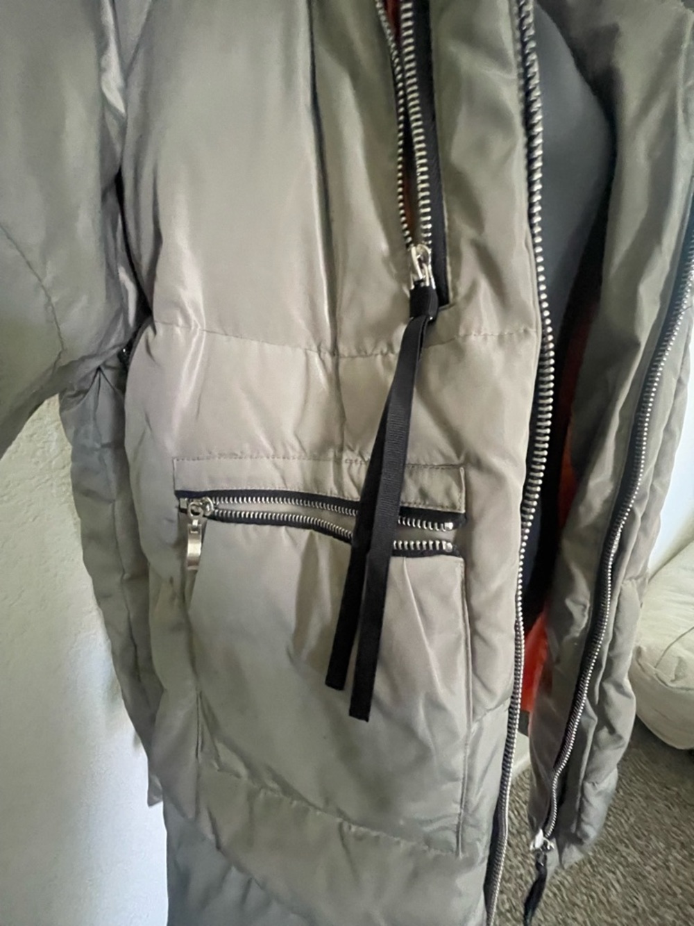 Women's Olive Green Hooded Puffer Coat - Picture 6 of 12